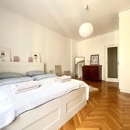 Apartman Good Ambiance, Arty Center Budapest
